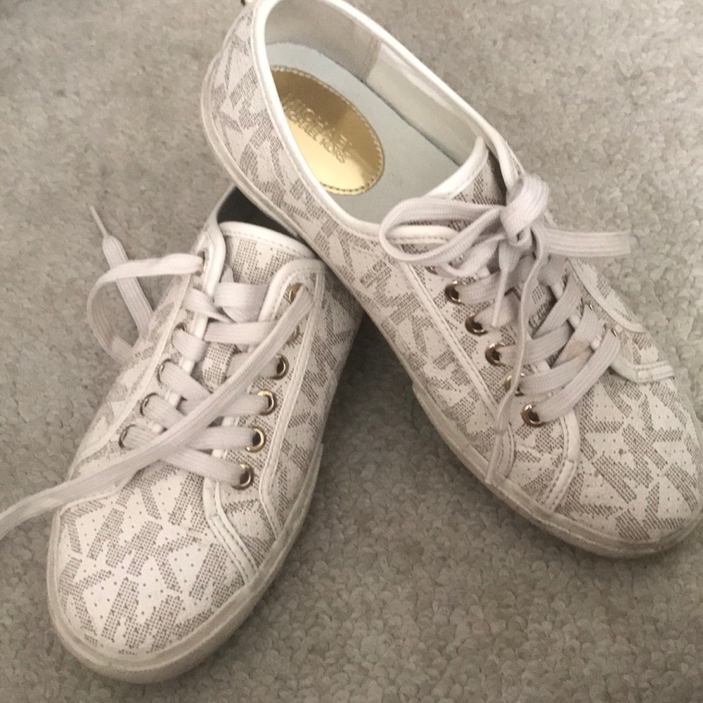 Michael Kors sneakers size 7.5